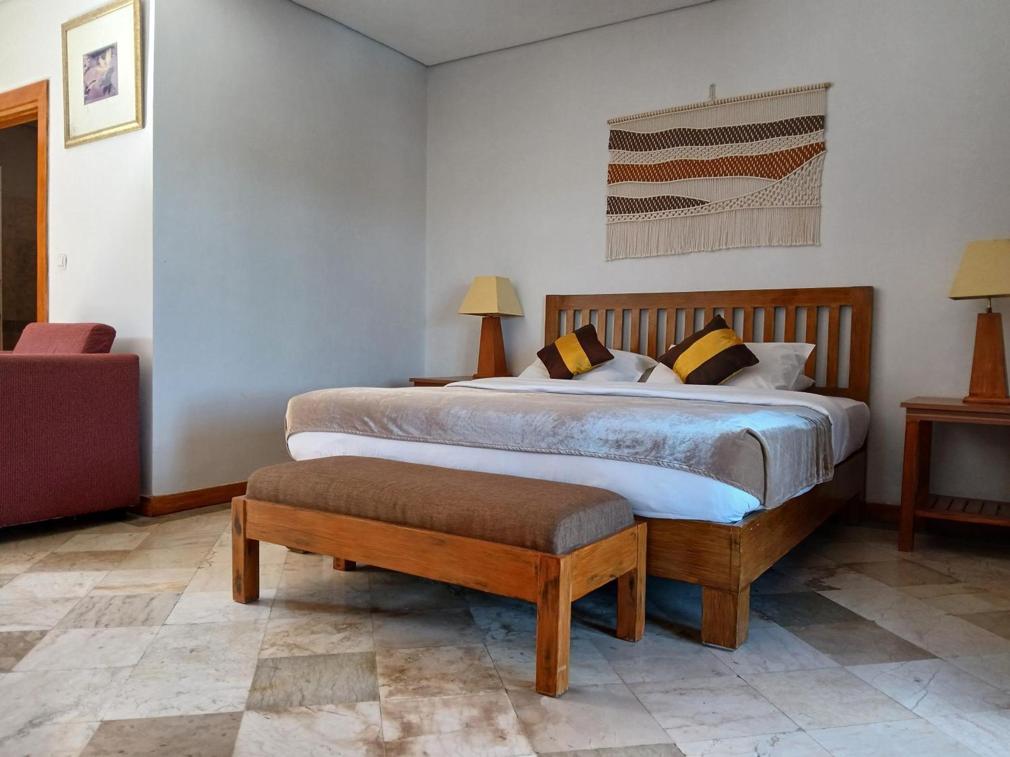 Nirmala Hotel Jimbaran Екстер'єр фото