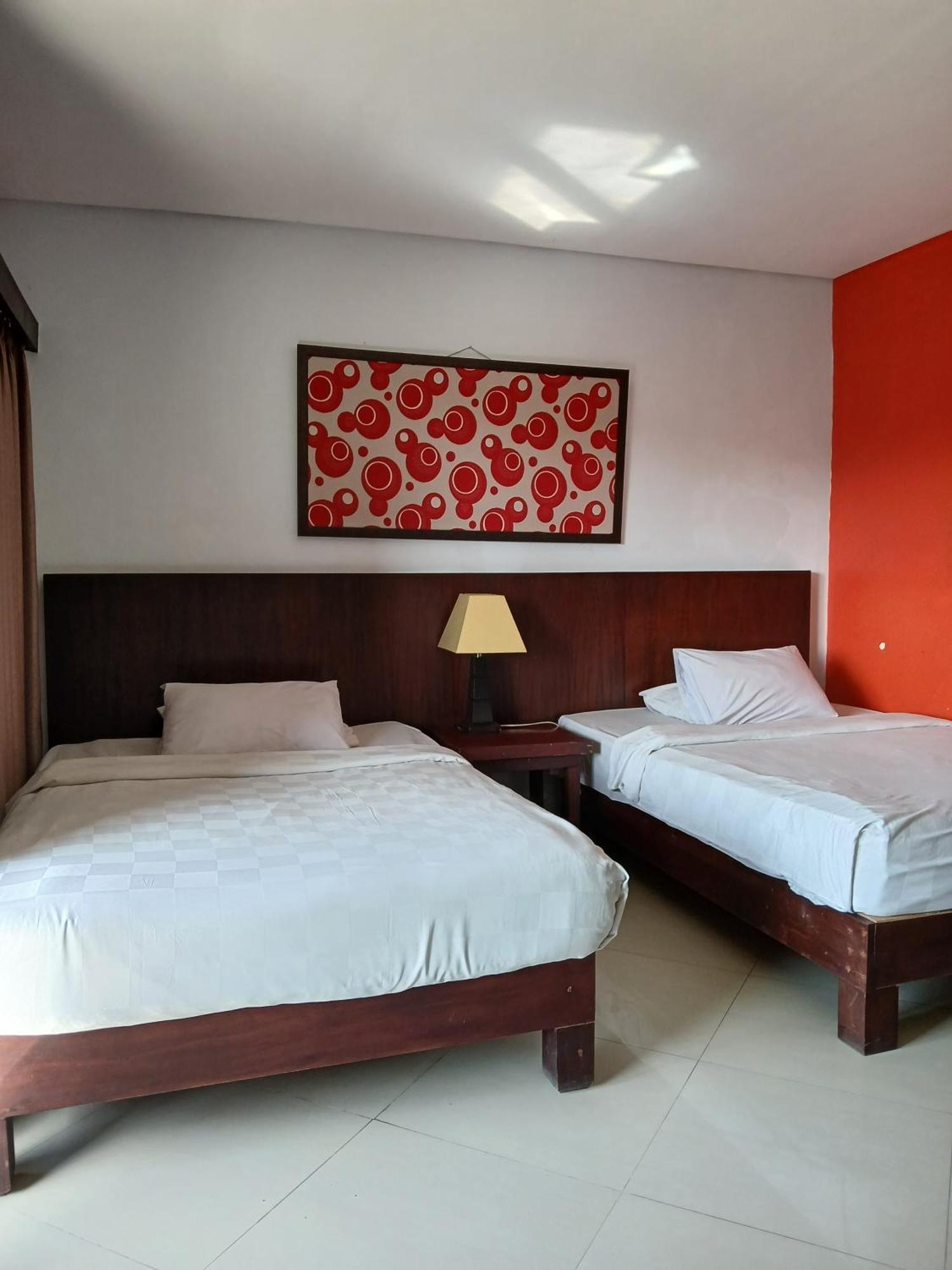 Nirmala Hotel Jimbaran Екстер'єр фото