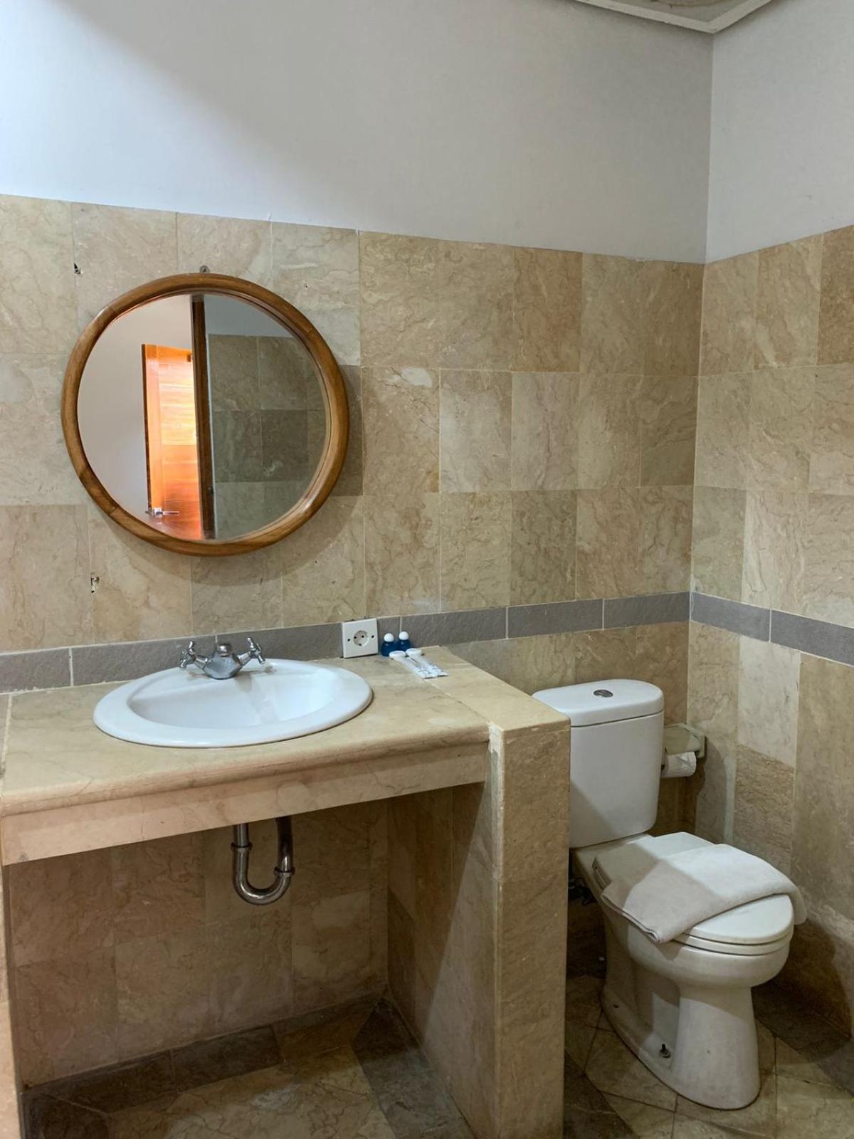 Nirmala Hotel Jimbaran Екстер'єр фото