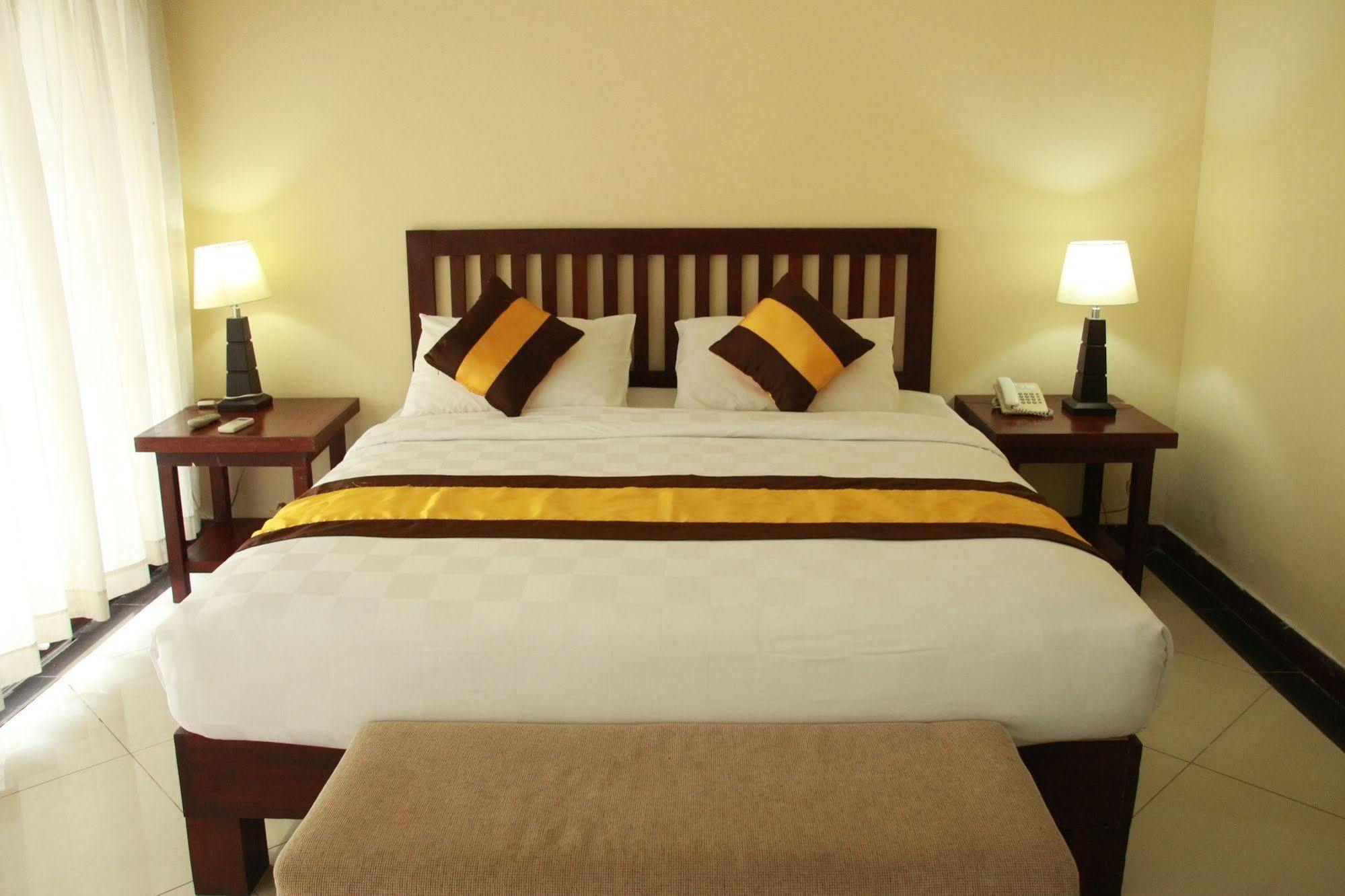 Nirmala Hotel Jimbaran Екстер'єр фото